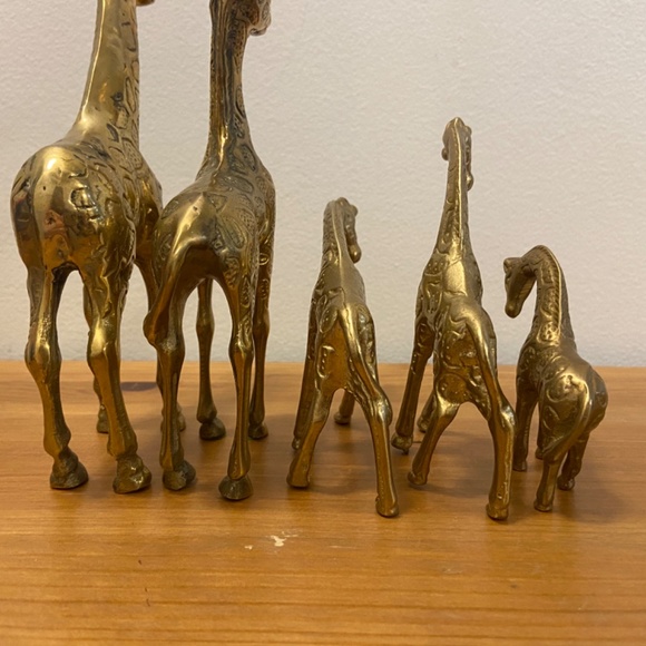Vintage Brass Giraffes Set of 5 - Picture 8 of 9